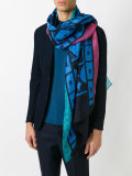 printed scarf 
