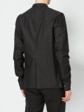 slim-fit shirt
