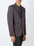 排扣夹克