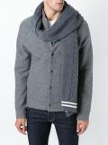 contrast stripe scarf