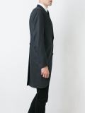 燕尾服西装夹克