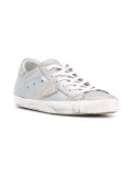 logo patch sneakers 