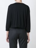 round neck jumper