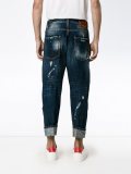 distressed jeans 