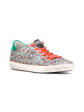 'Superstar' sneakers