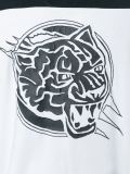 对比肩logo印花V领T恤
