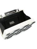 'Startooth' clutch