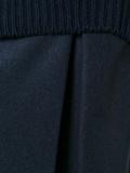 straight skirt 