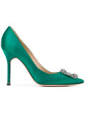 Hangisi pumps