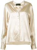 V-neck shirt 