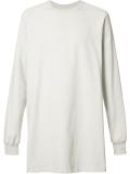 oversized T-shirt