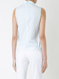 sleeveless blouse 