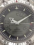 'Speedmaster Professional X-33' analog watch