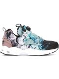 'Instapump Fury Road'运动鞋