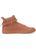 lock detail hi-tops