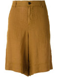 linen shorts 