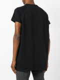 layered T-shirt 