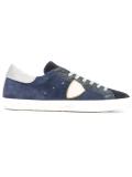 lateral patch sneakers