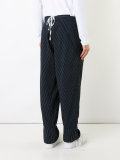 striped trousers 