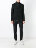 three button jacket