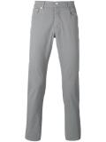 slim-fit trousers 
