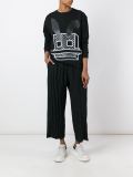 creased cropped trousers 