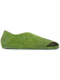 exposed toe slip-on shoes