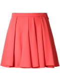 pleated skirt