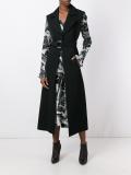 sleeveless coat 