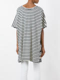 oversized T-shirt 