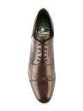 classic oxford shoes 