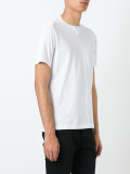 plain T-shirt 