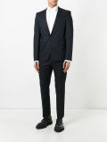 single breasted suit