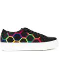 honeycomb print lace up sneakers