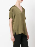 elongated back T-shirt