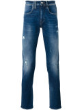 distressed skinny jeans