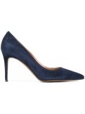 pointed toe pumps