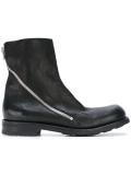 'Buk American' boots