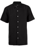 shortsleeved shirt