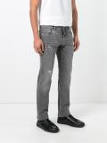 slim fit jeans