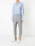 spread collar shirt