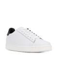 contrasting heel counter sneakers