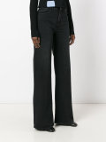 'Jump' jeans