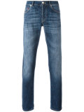 slim-fit jeans 