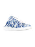 backless sneakers