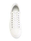 lace up trainers 