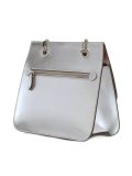 chain strap shoulder bag