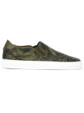slip on skate shoes