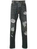 distressed jeans 