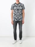 slim fit jeans